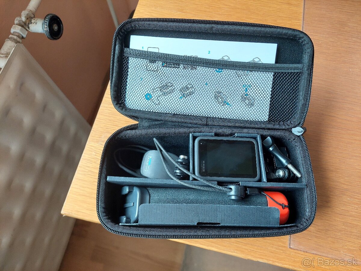 Predám GOPro hero 11 black + prislusenstvo
