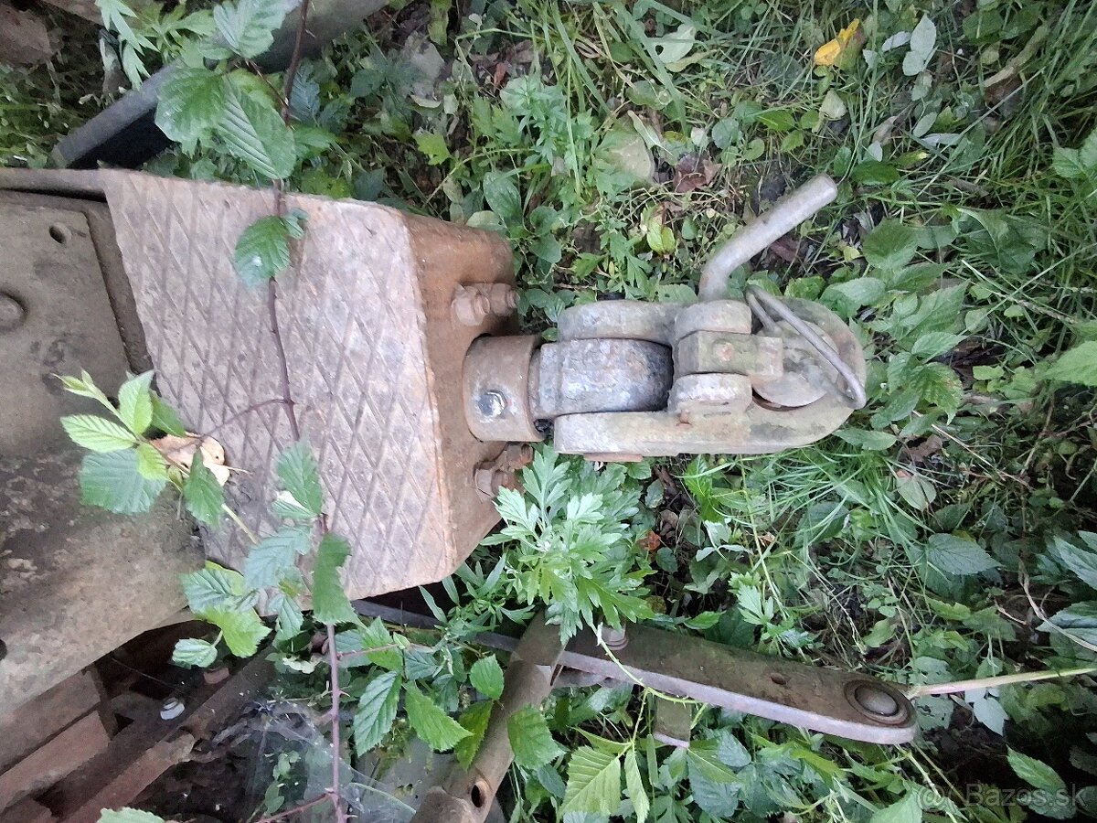 Zaves Zetor 25K