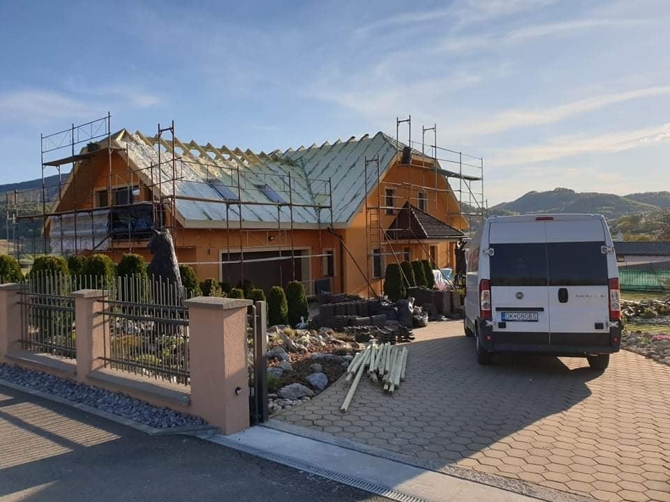 Striekana izolacia celá SR
