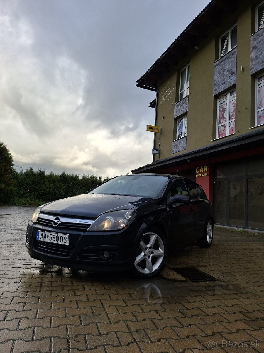 Opel astra h