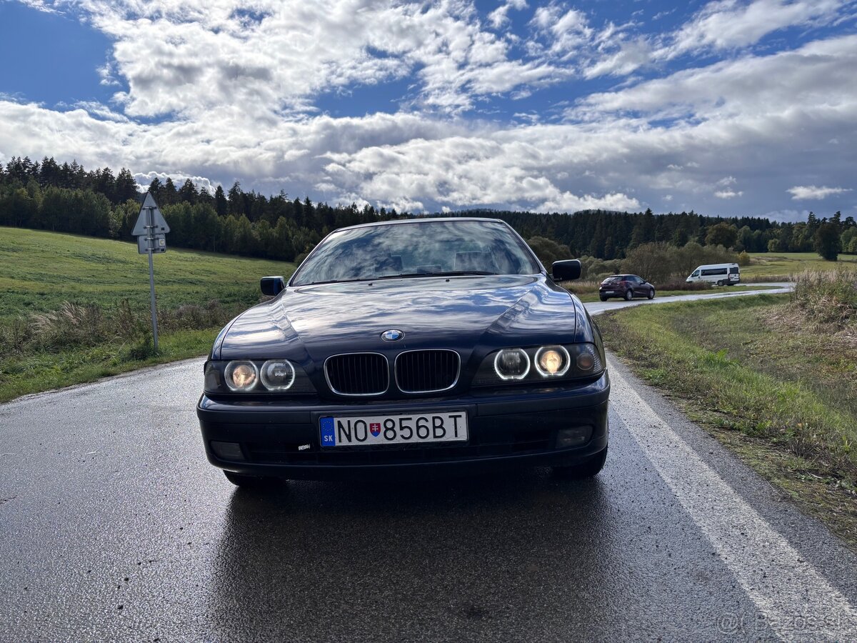 BMW 523iA E39