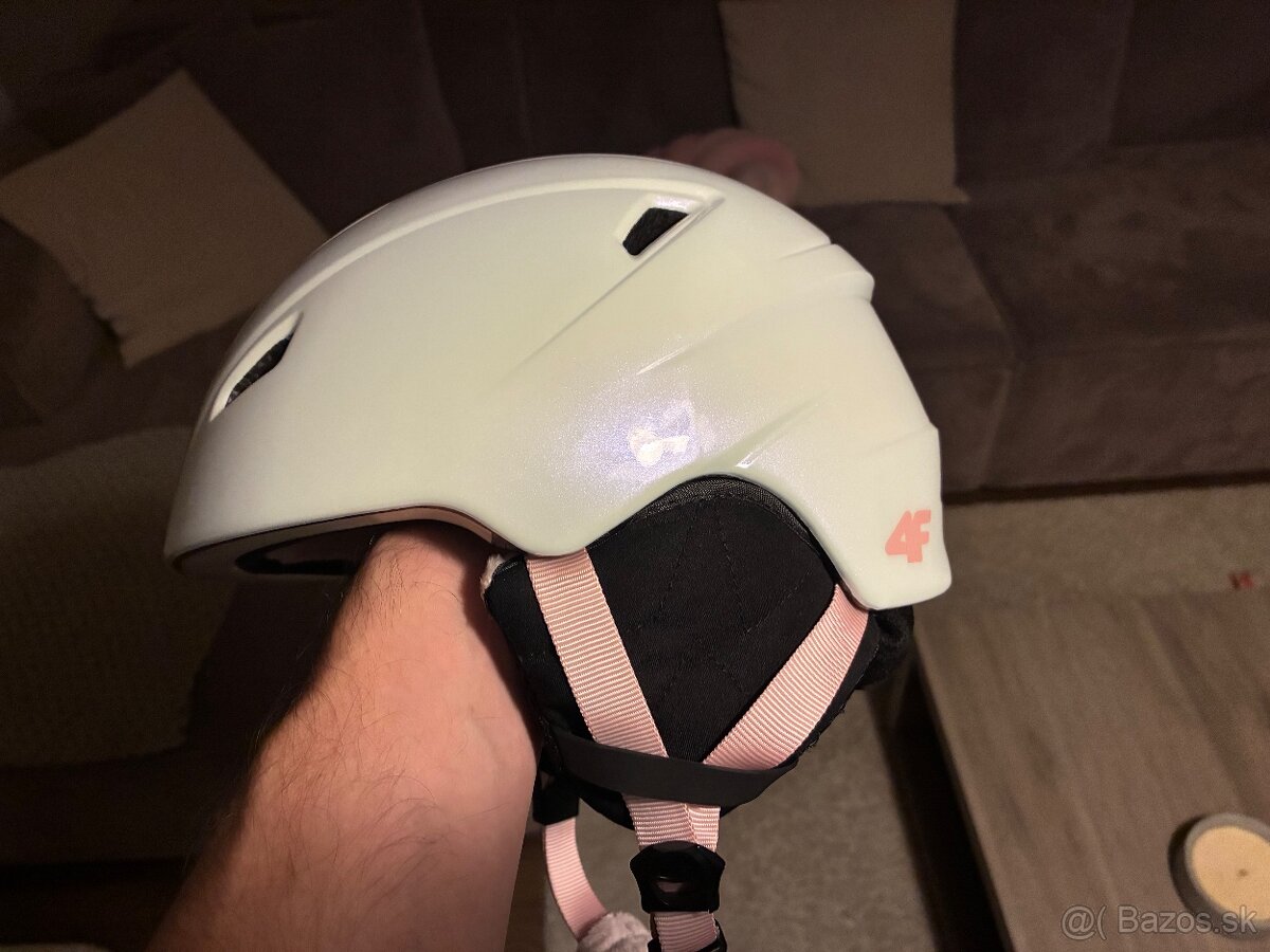 Detská lyžiarska prilba