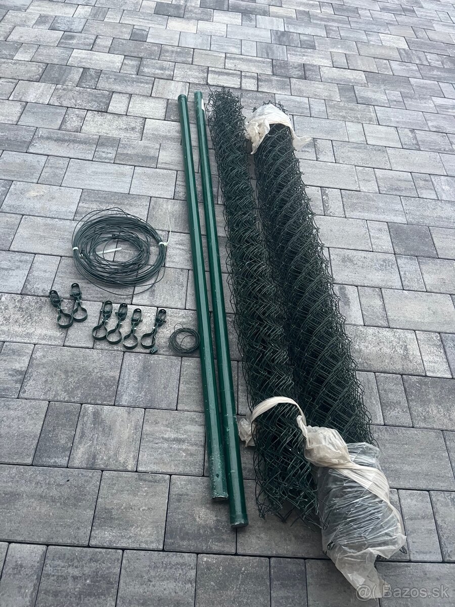 Predám pletivo a doplnky