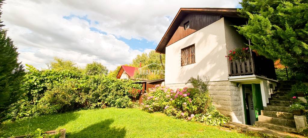 Predaj chatky v oblasti Hýrov 3 - Mojšová Lúčka