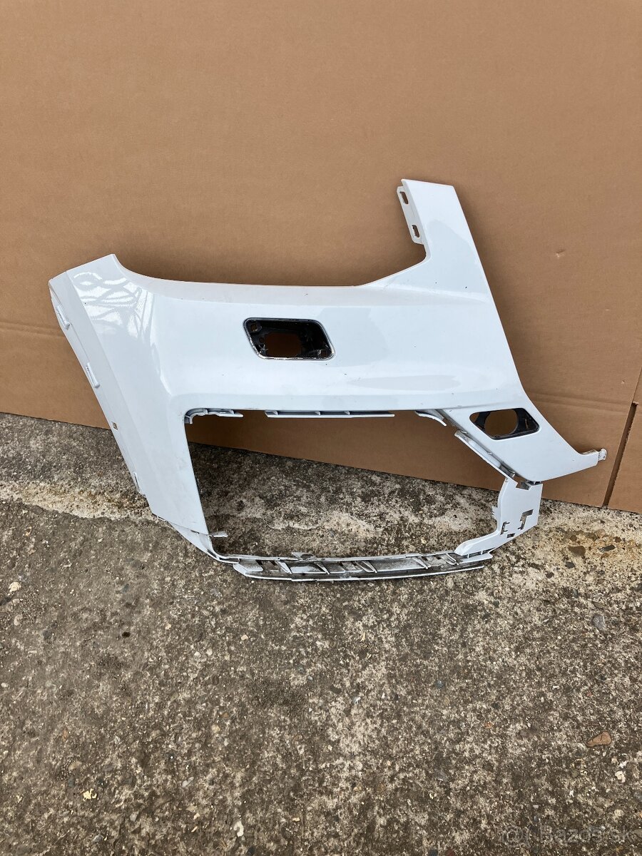 AUDI Q2 S-LINE 16-20 bily pravy naraznik predni