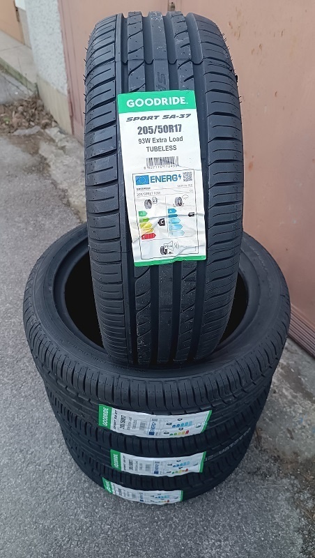 205/50 R17 93W goodride letné