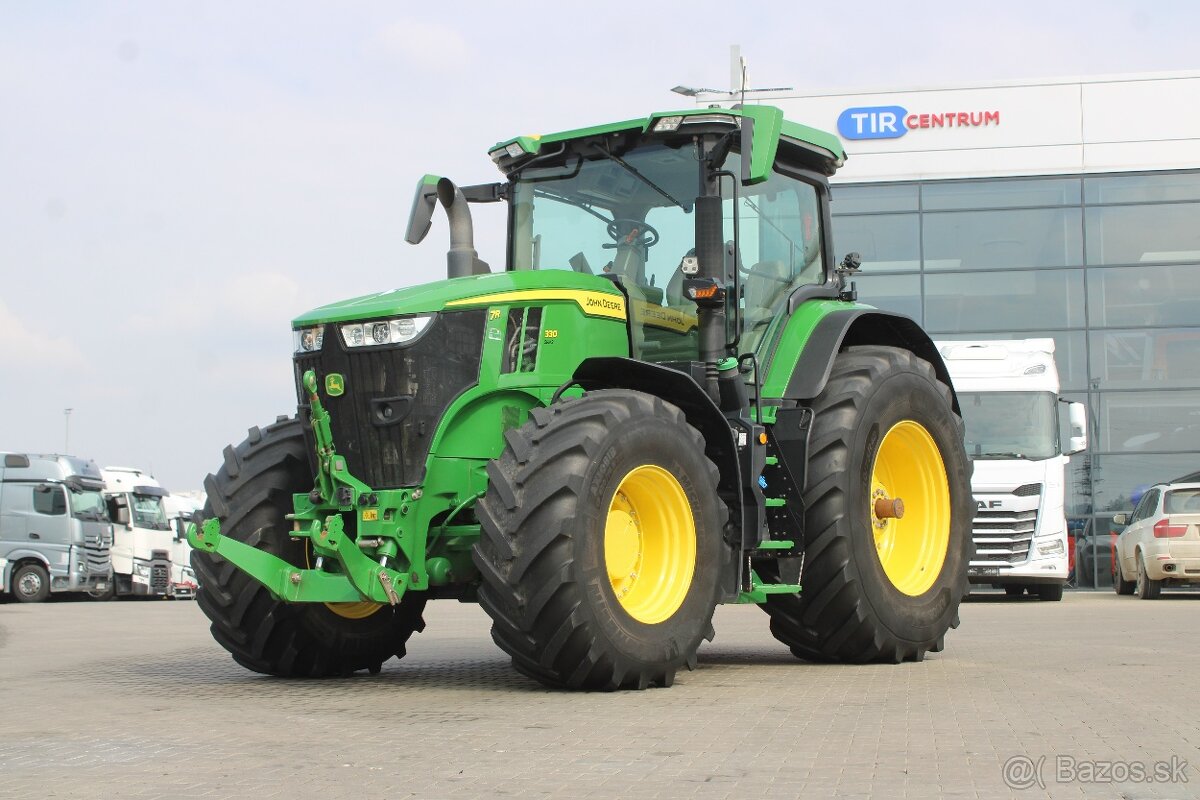 John Deere 7R 330