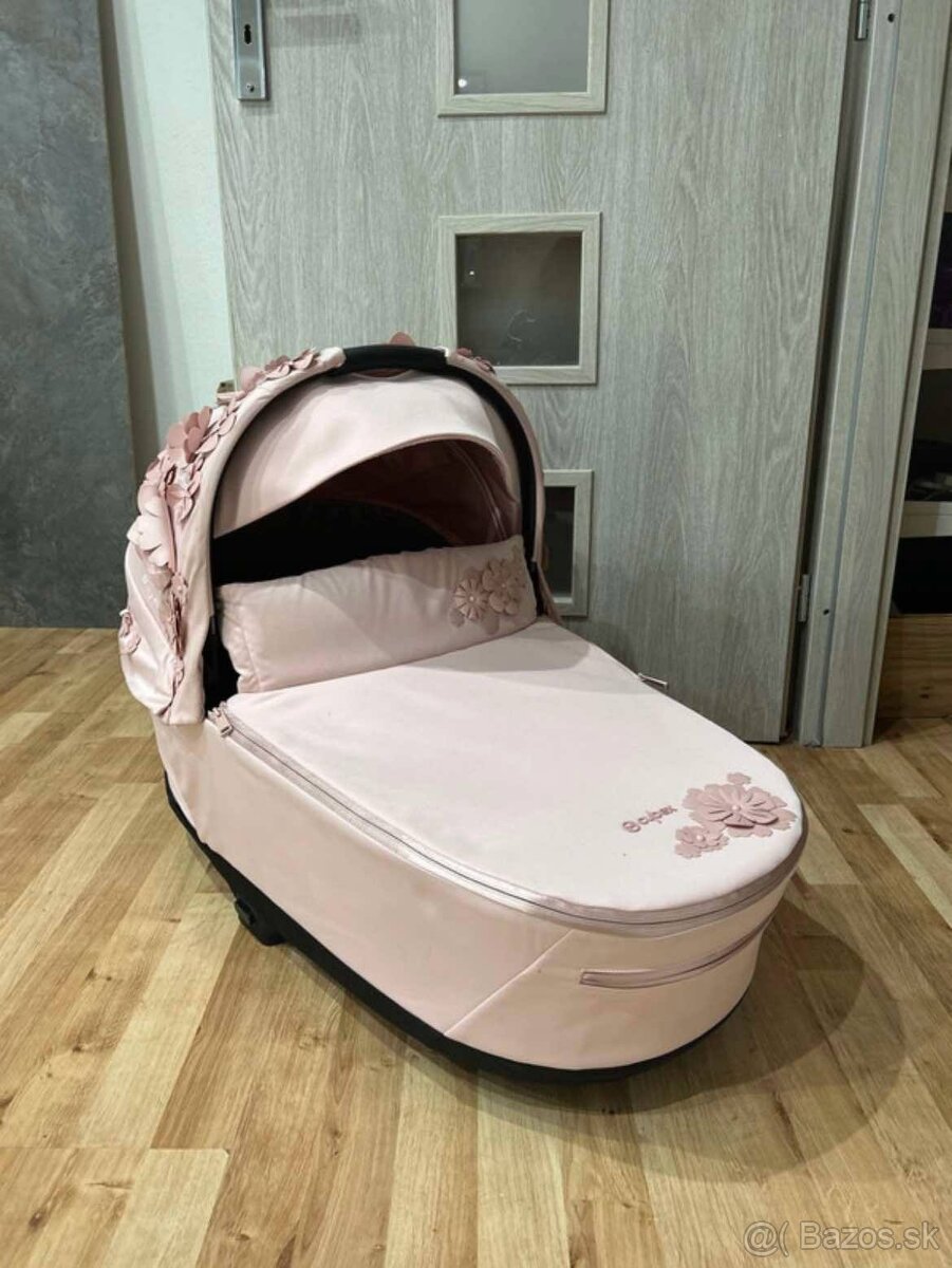 Predám vaničku značky Cybex v edícii Simply Flowers Pink