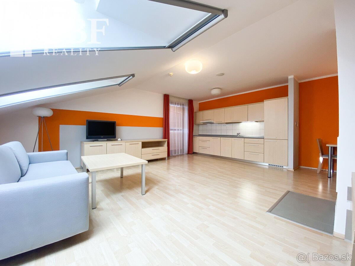 PRENÁJOM 2i apartmán zariadený, parkovanie v cene Poprad