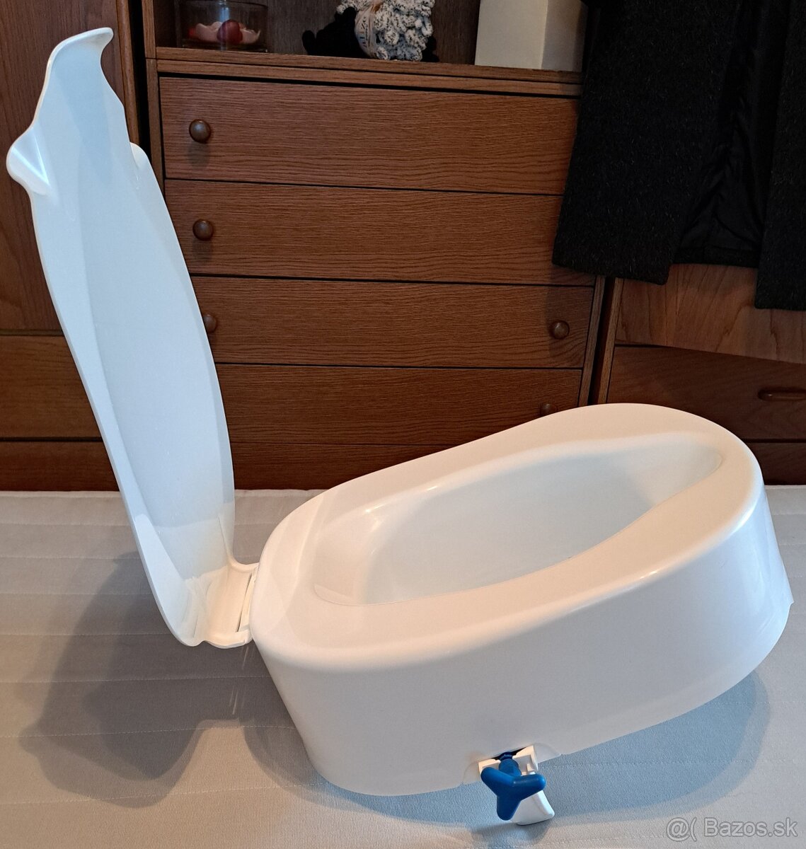 zvyšovač WC