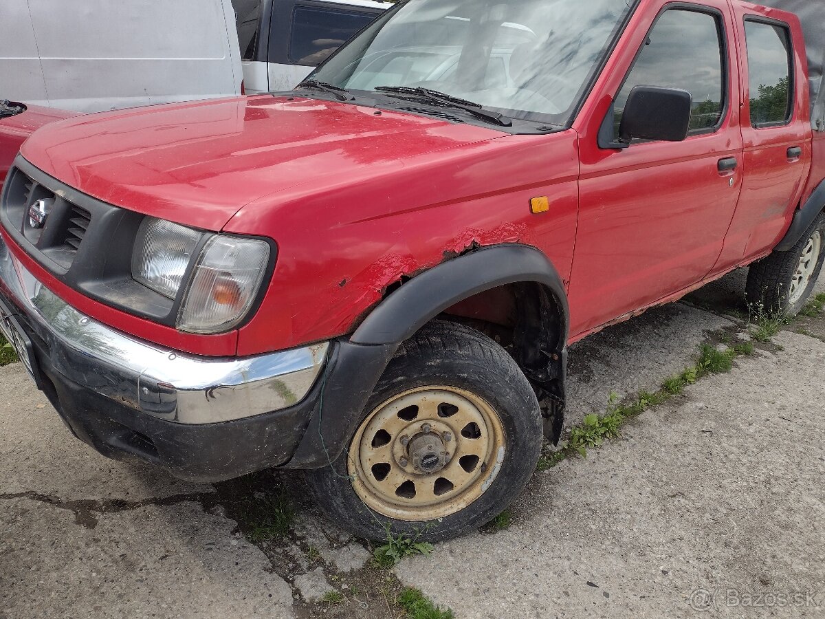 Nissan Double Cab 4WD
