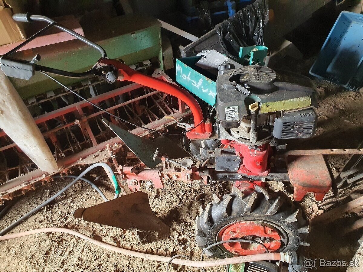 Malotraktor Vari