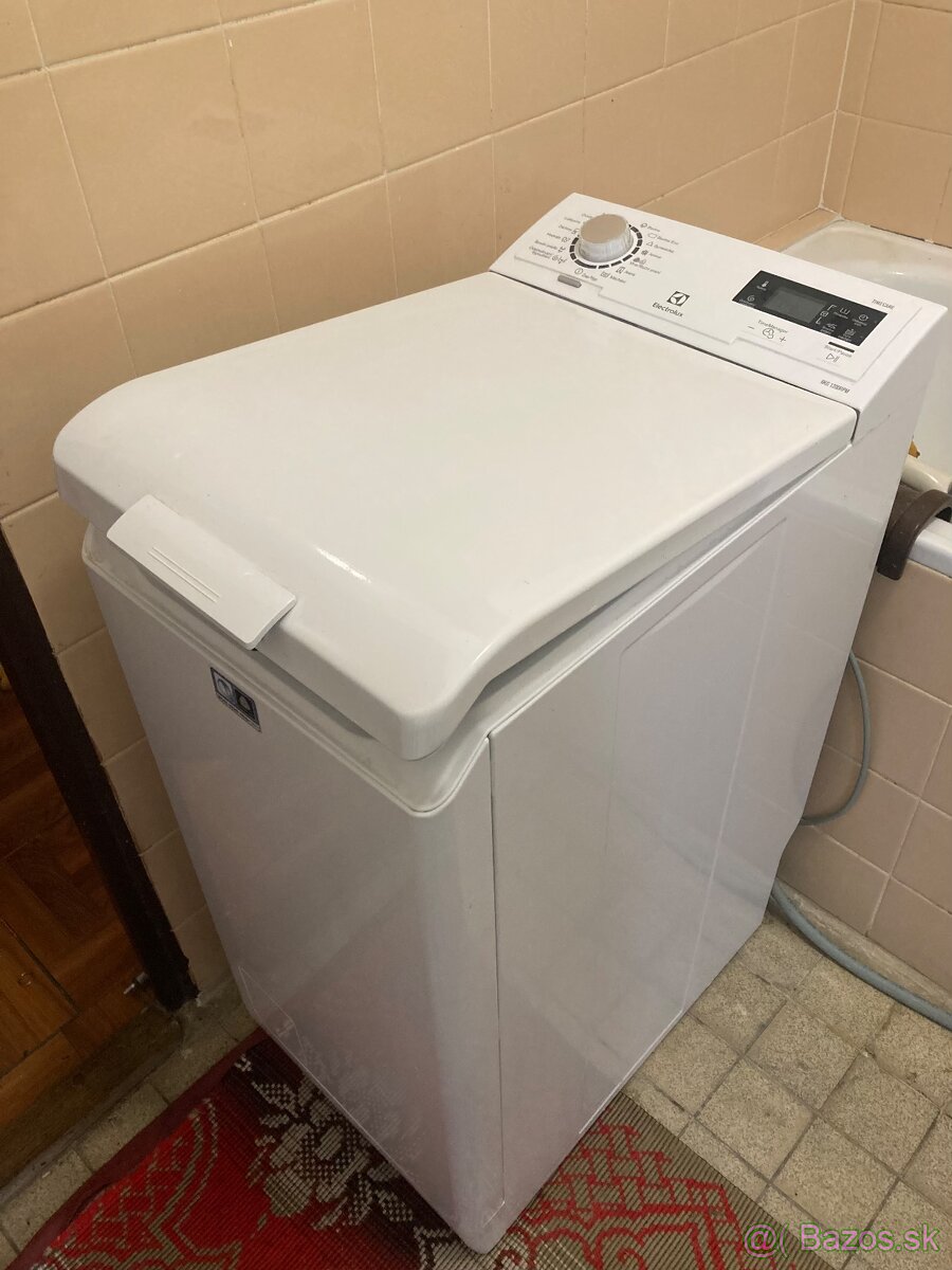 Práčka Elektrolux