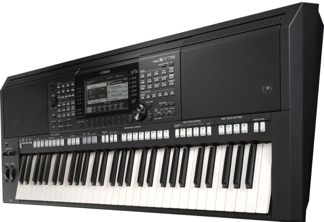Predám Yamaha psr S775.
