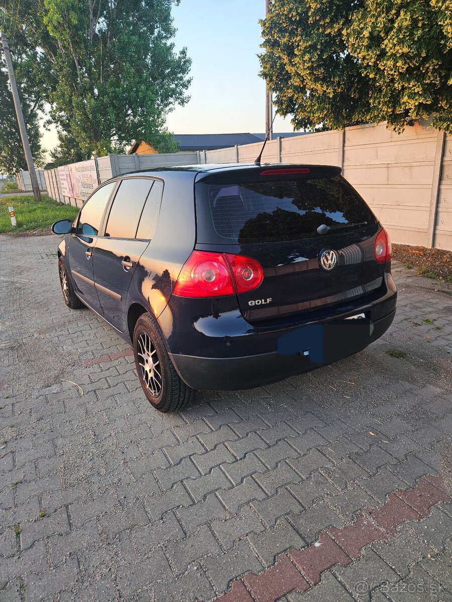 Volkswagen golf 5