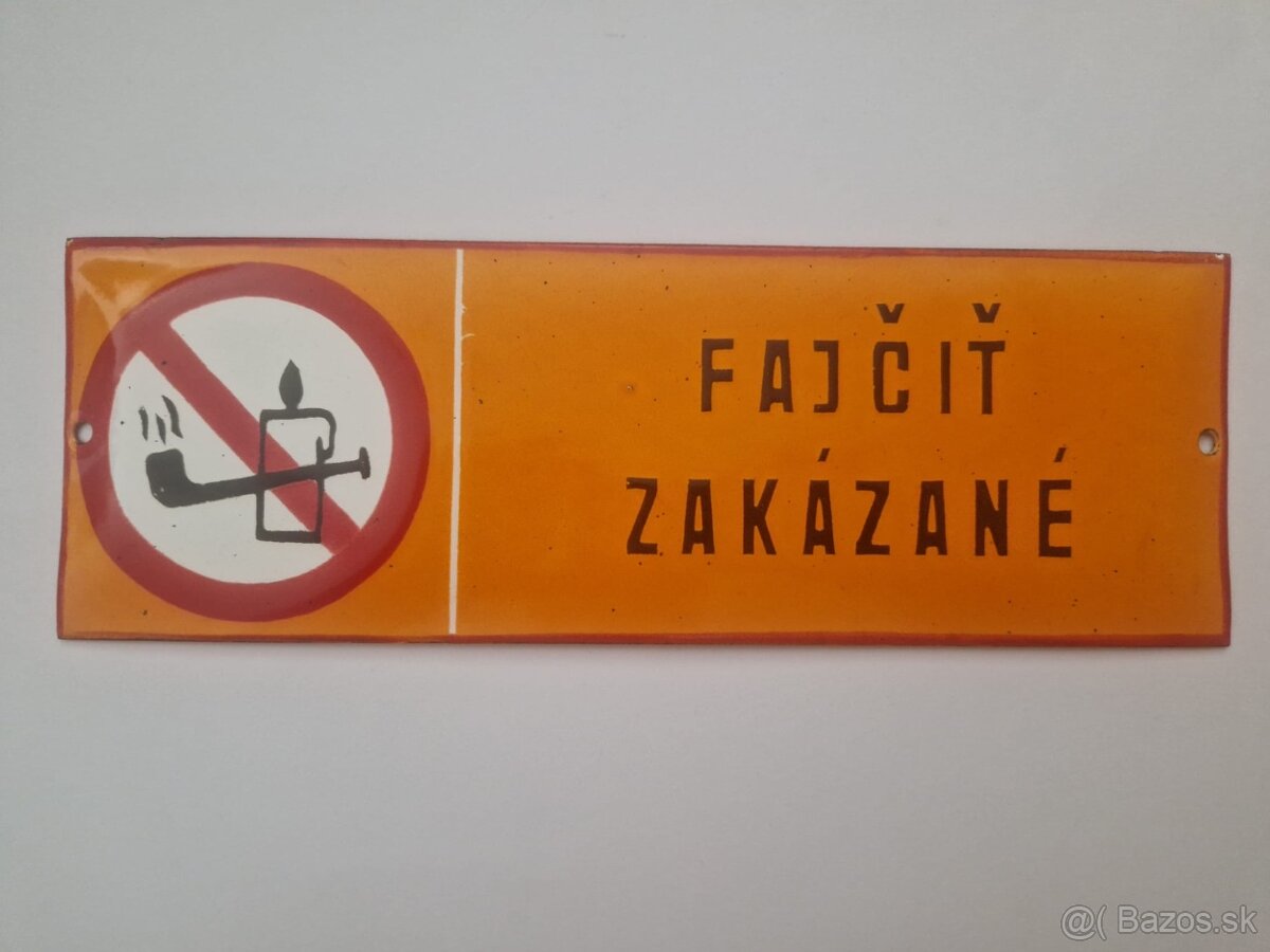 Smaltovaná tabuľka “FAJČIŤ ZAKÁZANÉ”