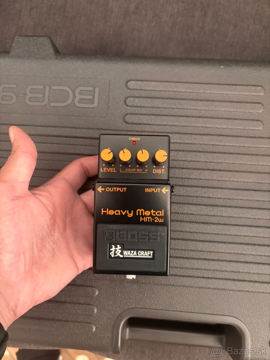 Boss HM-2W Gitarový efekt