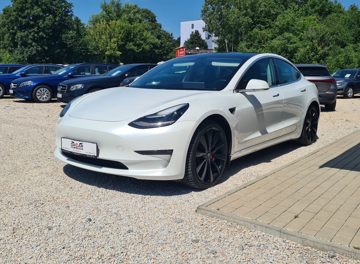 TESLA MODEL 3 PERFORMANCE 82KWH AWD 96TIS. KM