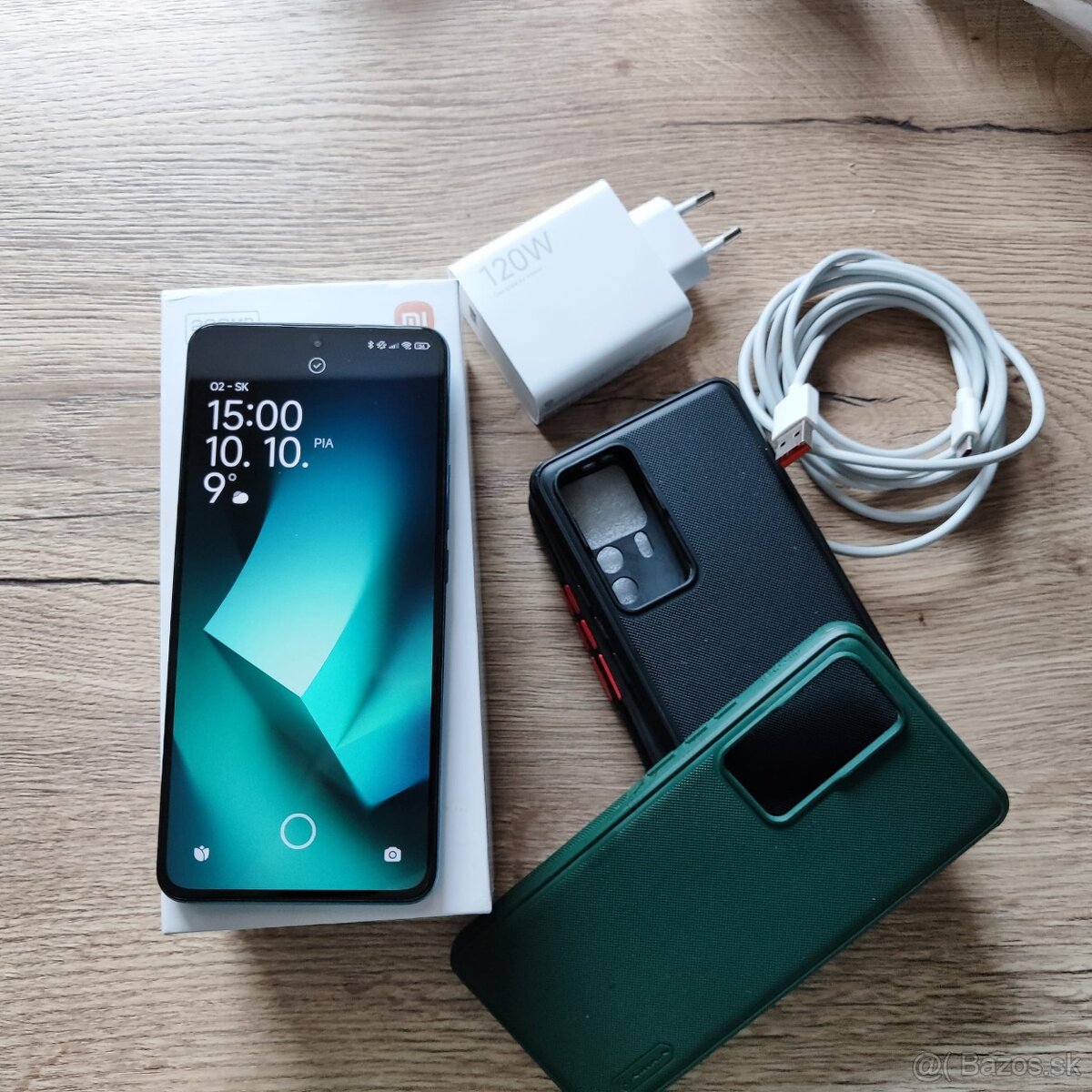 Xiaomi 12T pro blue