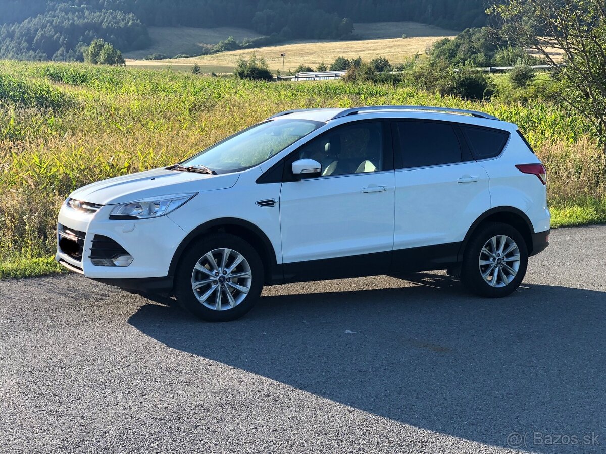 Ford Kuga 1.5 ecoboost titanium 110kw r.v . 2015