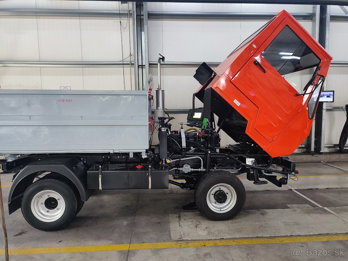 Multicar M25 4x4 3S univerzálny nosič náradia