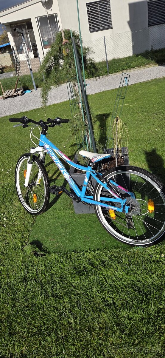 Predám detský horský bicykel.