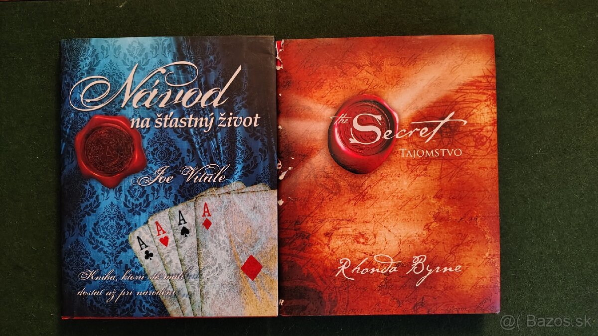 Motivačná literatúra Joe Vitale a Rhonda Byrne.