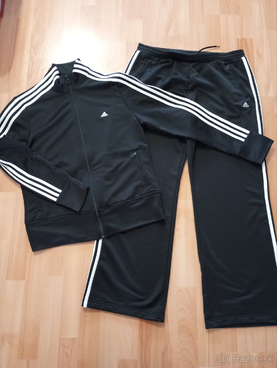 Dámska tepláková súprava Adidas