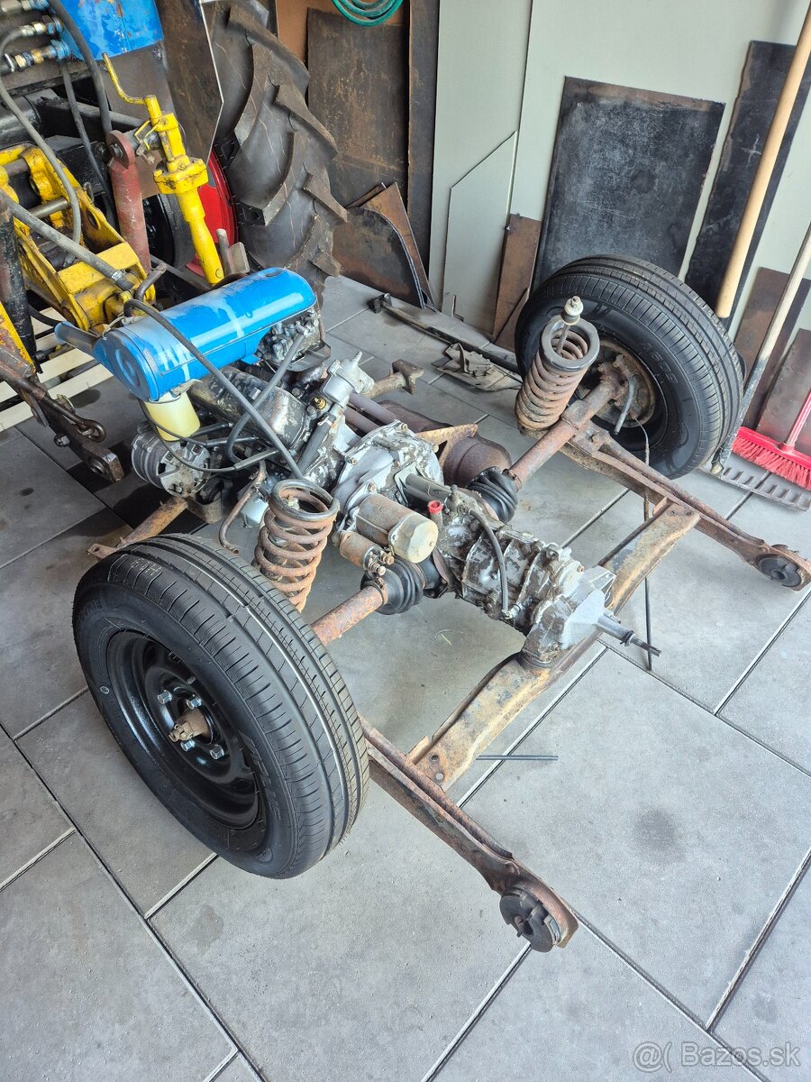 Zadná náprava s motorom Škoda 120
