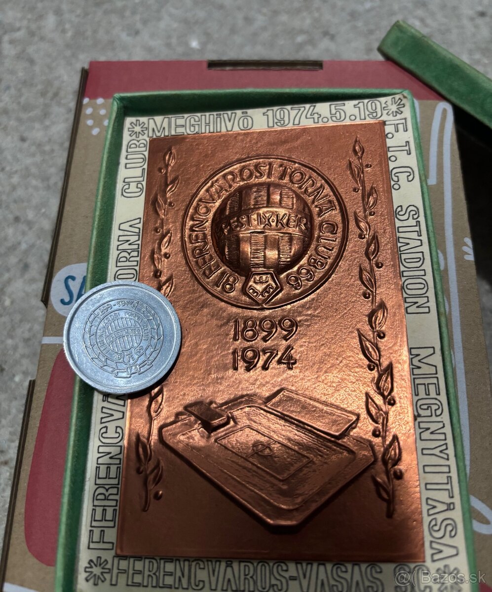1974 FTC otvorenie štadiona plaketa