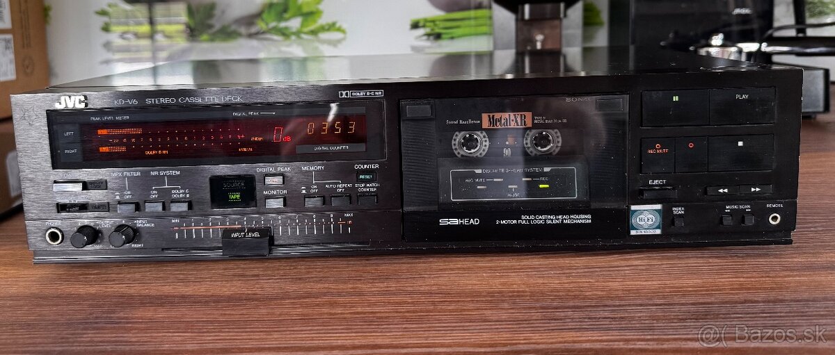 JVC KD V6 Kazetovy magnetofon, Vintage