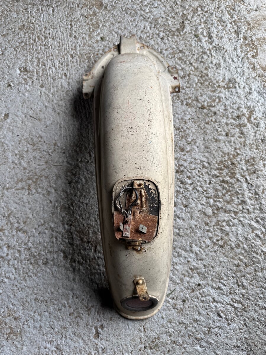 Zadný blatník Jawa 250,350