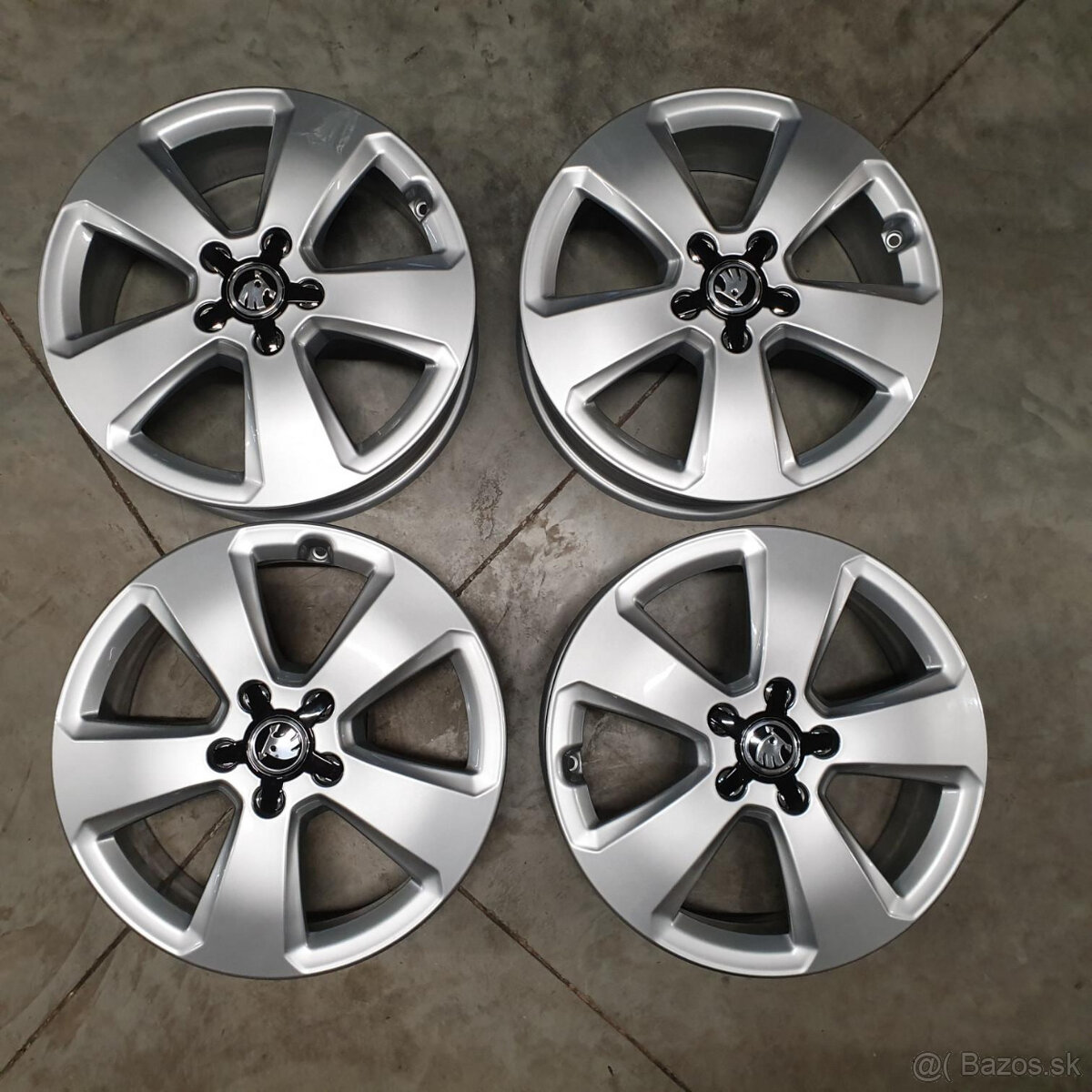 AUDI A3 S3 disky 5x112 R17 6J ET48