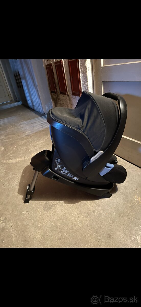RECARO