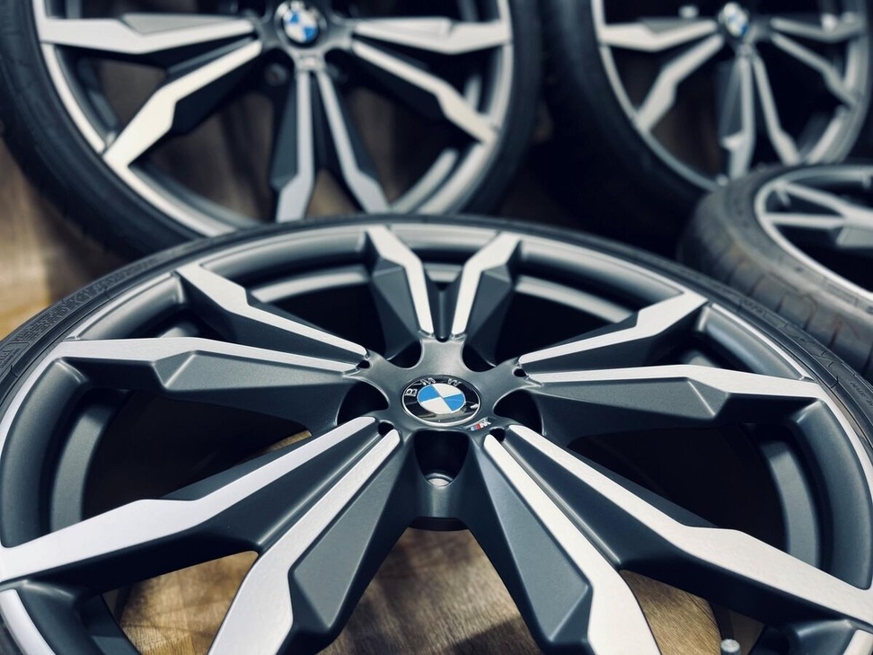 TOP letní kolesa BMW X1 F48 20” originál