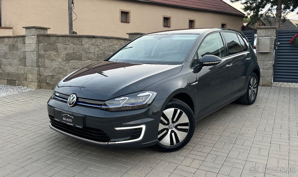VW Golf E-GOLF Comfortline 100kW 2021 VIRTUAL/MÓDY/FRONT