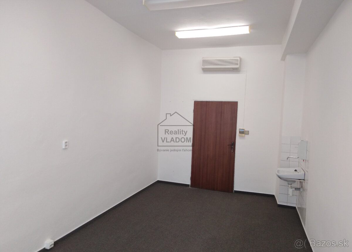 ✔️ Malá miestnosť pre Vašu činnosť - 20 m2, Slovenská ul.