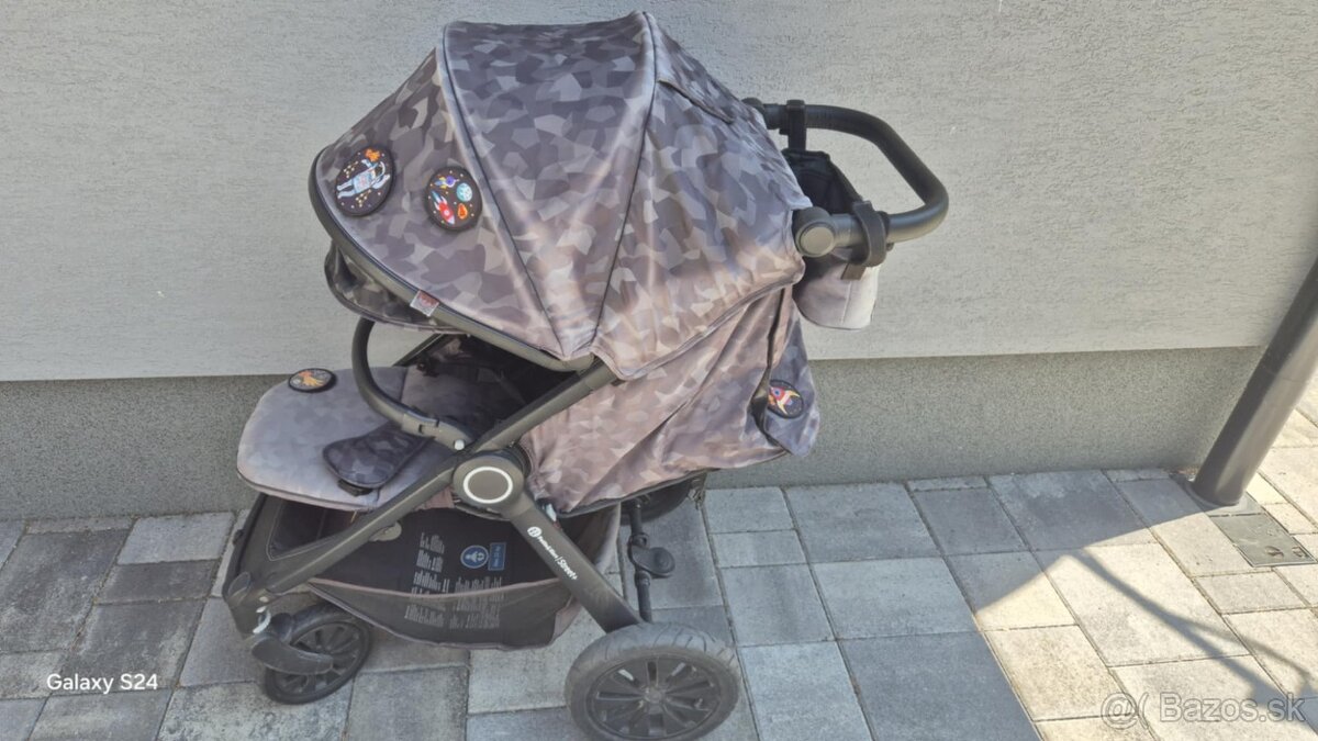 Kočík značka petite & Mars street