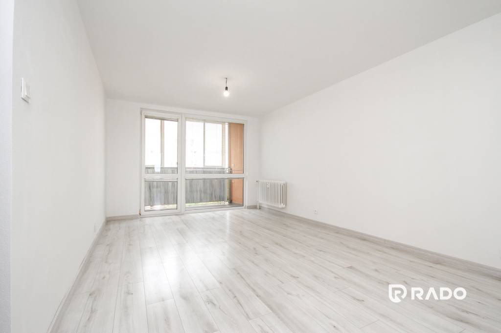 RADO | 3i byt 72m2 + lodžia, 7.p., M. Bela - Trenčín