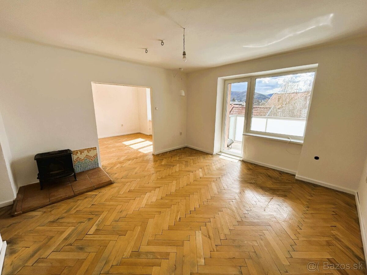 Zvolen, ul. Šoltésovej – priestranný, slnečný 2-izbový byt s