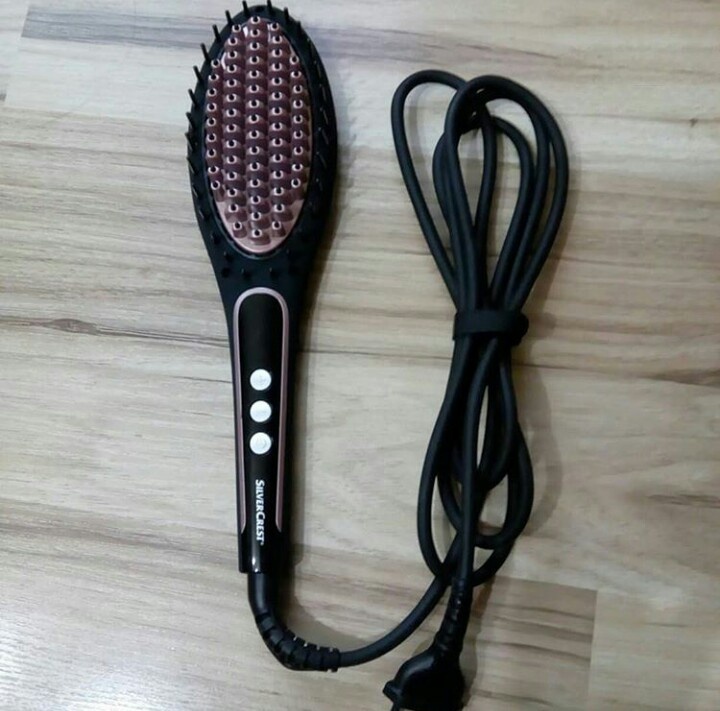 Žehliaca kefa na vlasy SILVERCREST