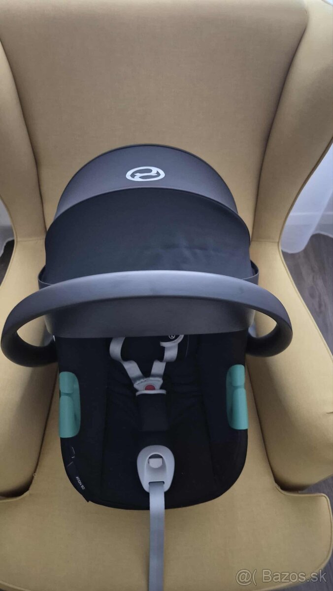 CYBEX Aton B2 i-Size
