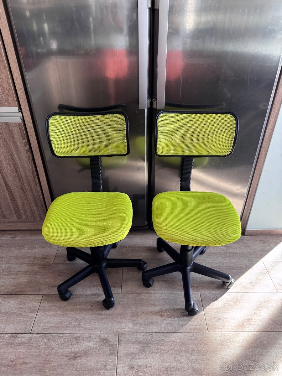 2x detská kancelárska stolička