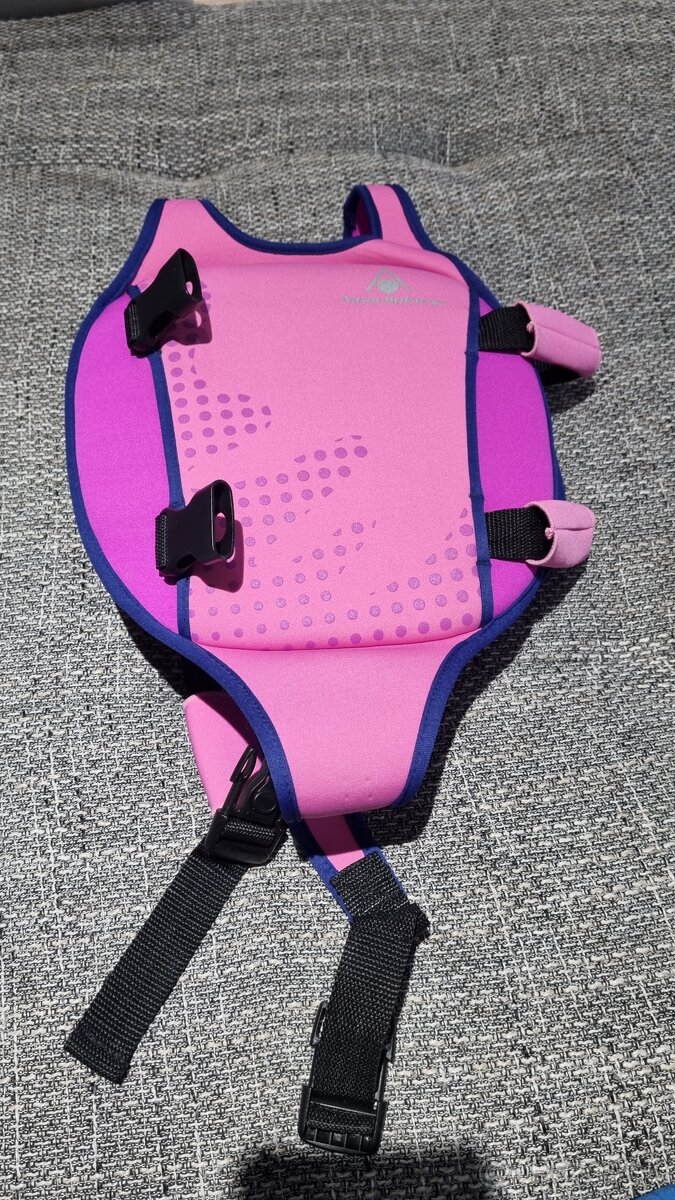 Plavacia vesta pre dieta 2 az 3 roky aqua sphere