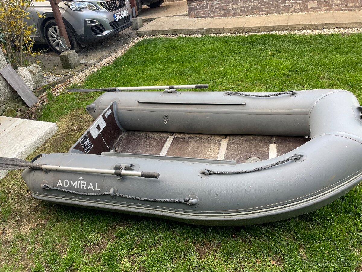 Čln Admiral 250