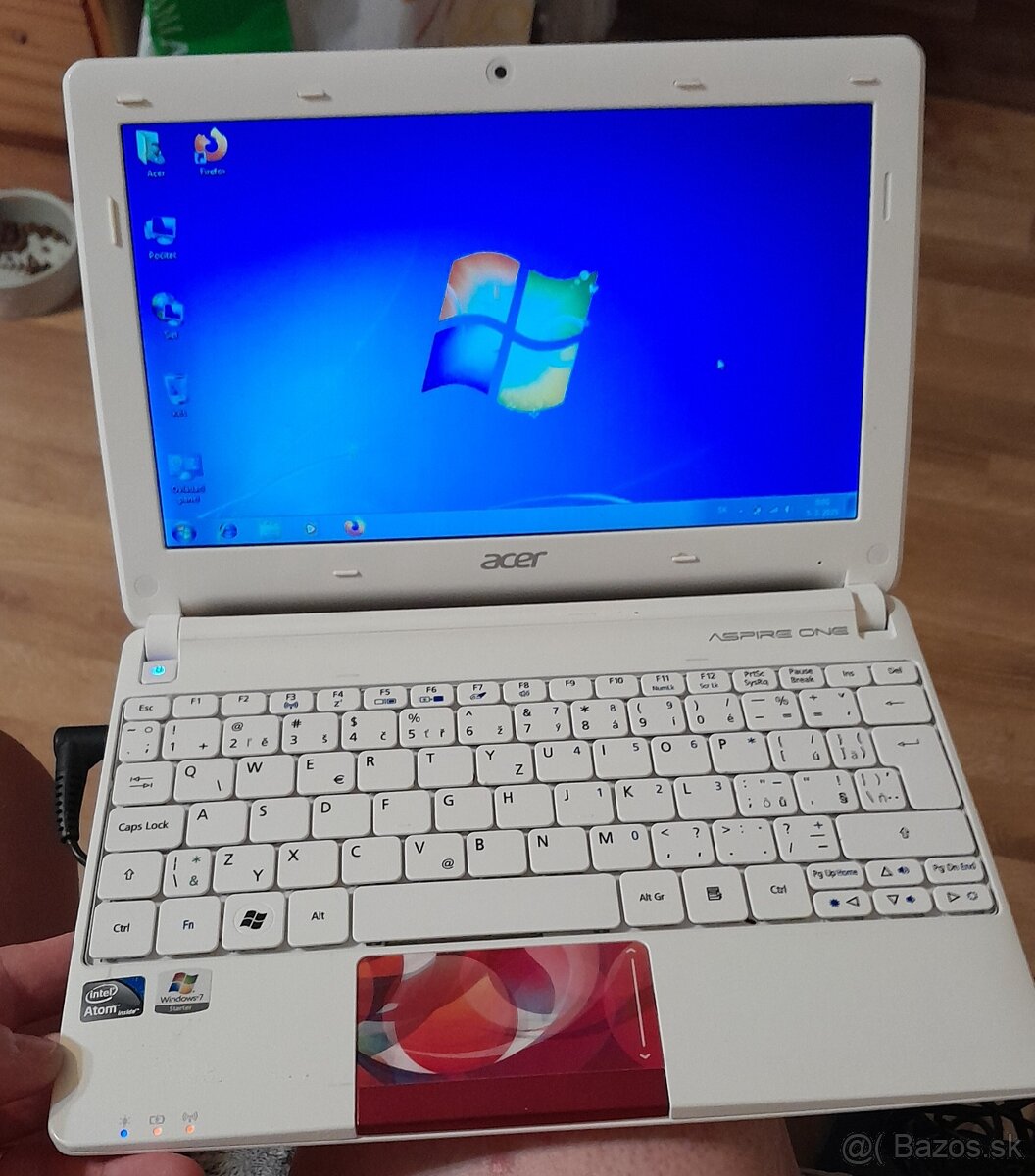 10" acer one D270
