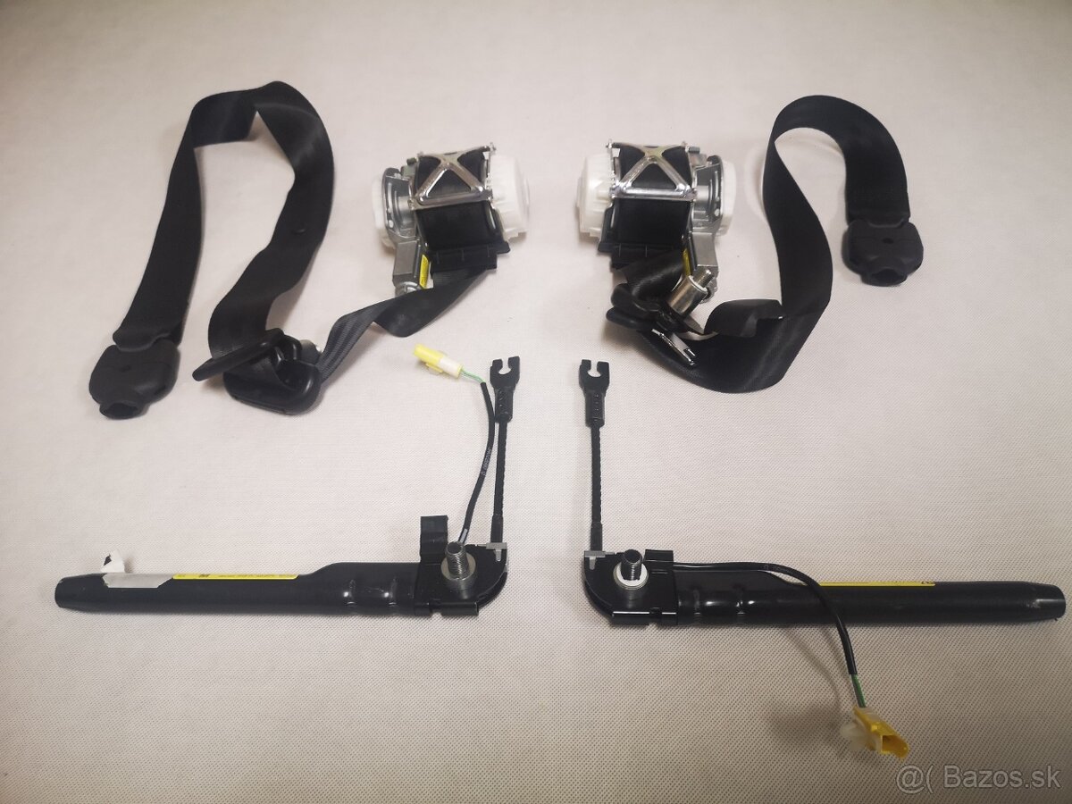 FIAT 500/Abarth 500 predný bezpečnostný pás, set