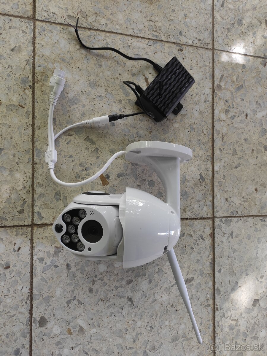 Predam 2x Digicam otočnu 360° kameru 3 mpx