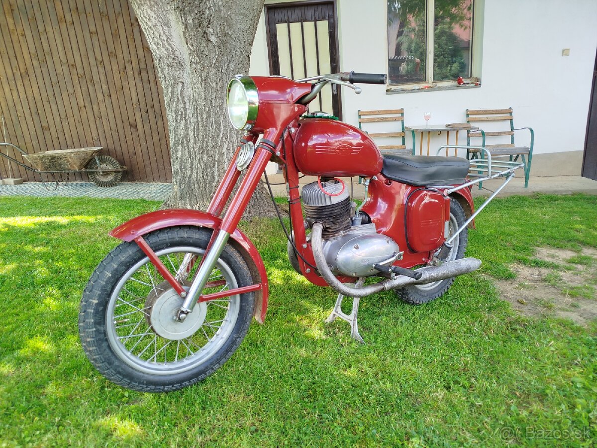 Jawa 250/559