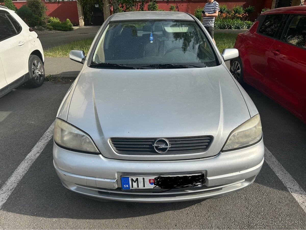 PREPIS+KÚPNA ZMLUVA Opel Astra na náhradné diely v celku